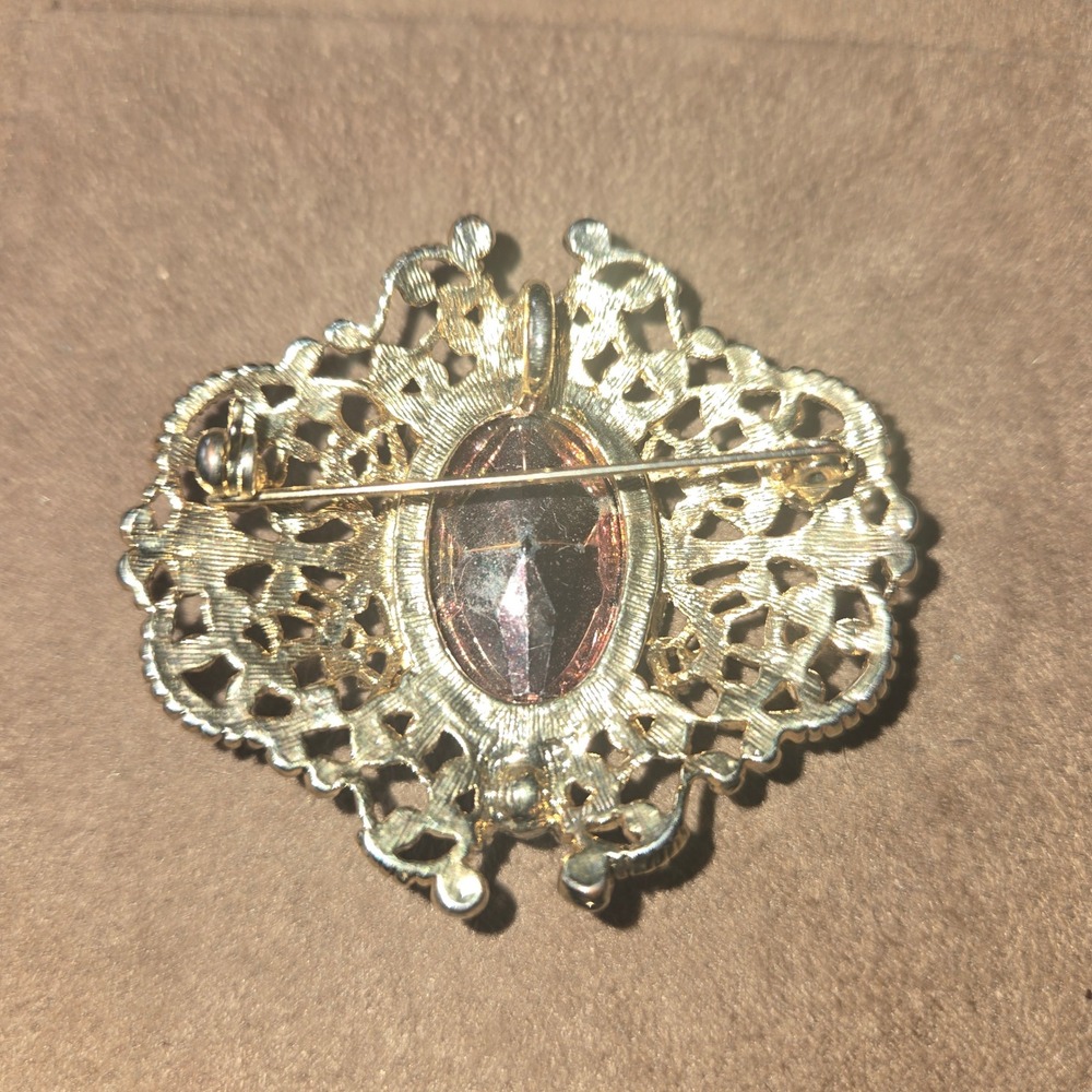Vintage Czech Gold Tone Filigree Faux Amethyst Brooch / Pendant Victorian Style - Picture 6 of 7